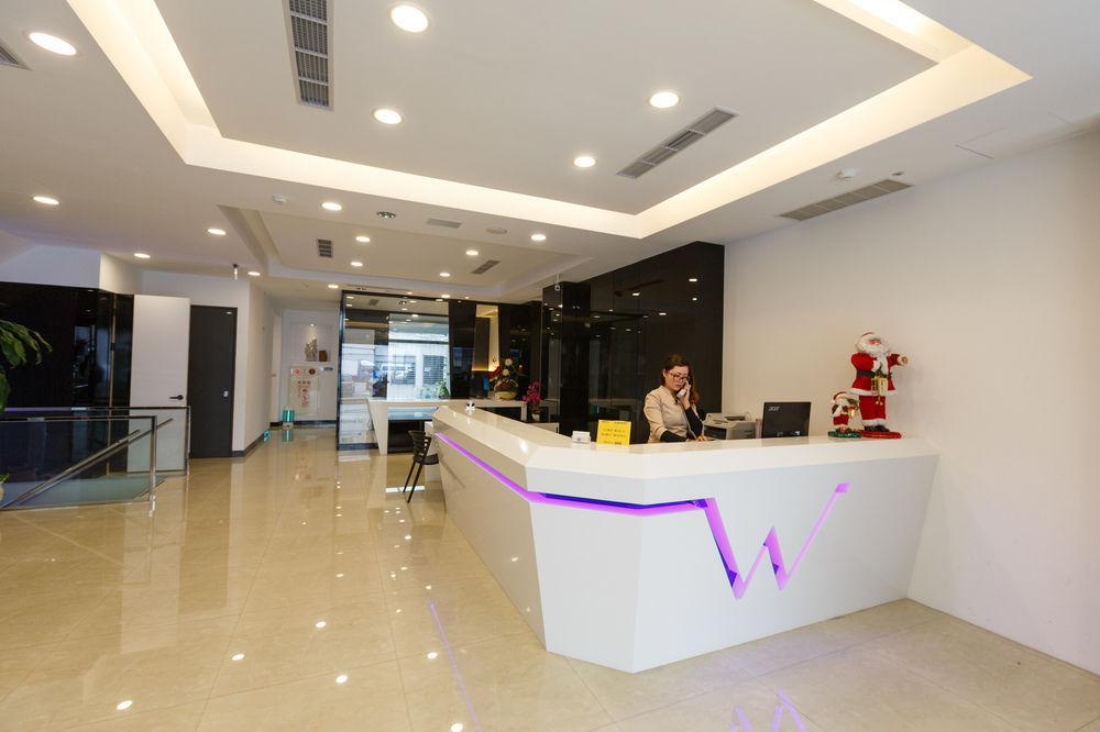 Wecan Hotel Гаосюн Экстерьер фото
