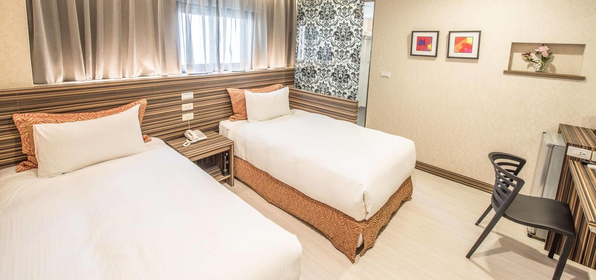 Wecan Hotel Гаосюн Экстерьер фото